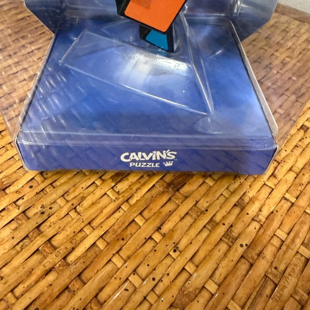 Calvin's Puzzle Twist Cube 3x3 Brainteaser New Sealed CPV 04094 China